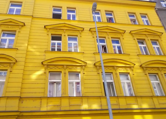 Aparthotel Zarra