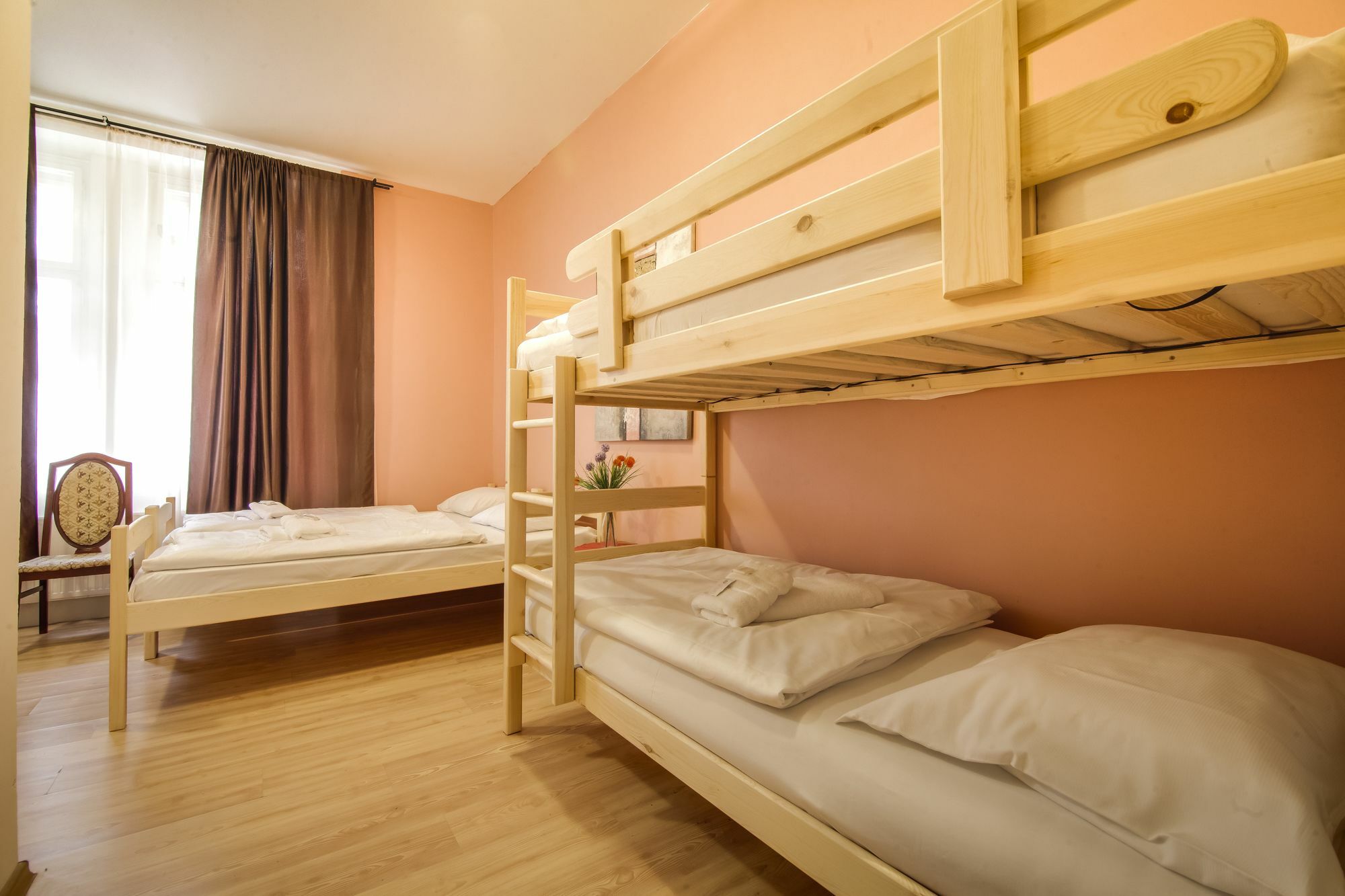 Zarra Apartamento 3*